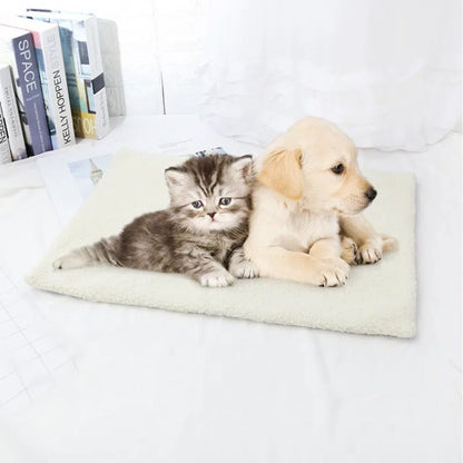 Non-Electrical Self-Warming Pet Mat – Safe, Durable, and Perfect for Cold Weather